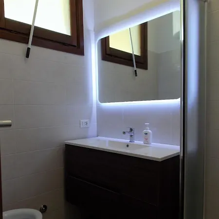 アパート Flat With Parking Only 100m From The ビビオーネ