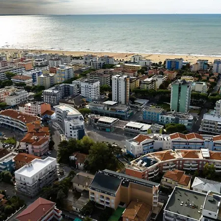 Flat With Parking Only 100m From The Apartment *