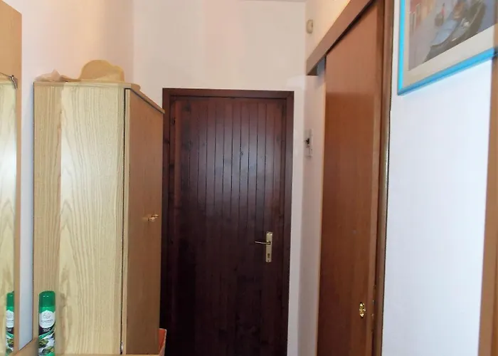 Flat With Parking Only 100m From The Bibione