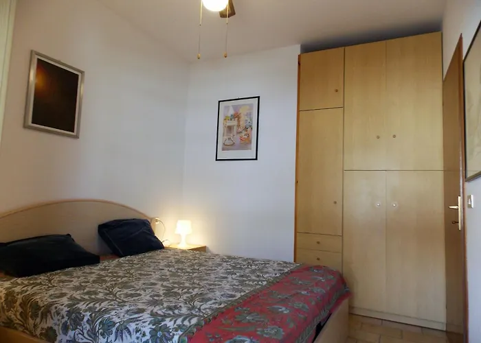 Flat With Parking Only 100m From The Apartment *